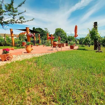 Linczi Haz Lejlighed *