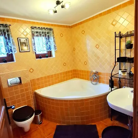 Linczi Ház 4*